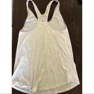 Lululemon racerback tank size 8 heather grey